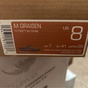 New in Box Kookaburra by Ugg Graisen Size 8